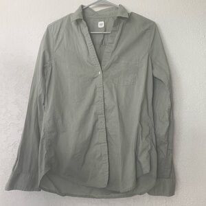 Gap light green button down top